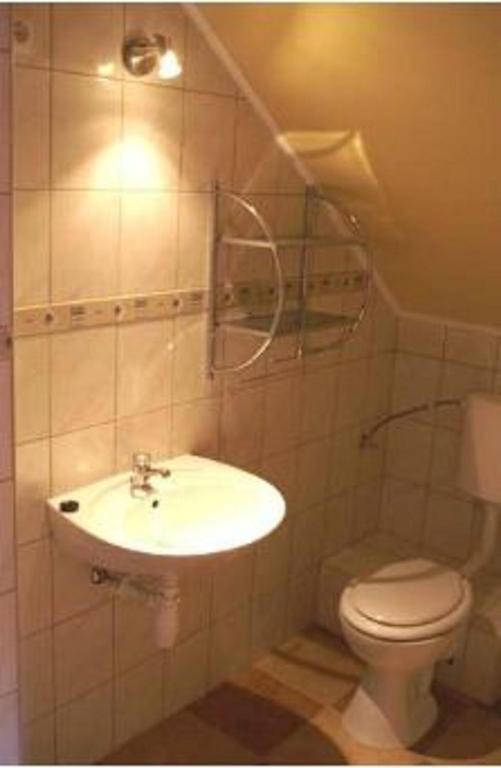 Turul Etterem Es Panzio Hotel Kaposvár Екстериор снимка